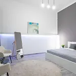 - Comfy - Large Будапешт