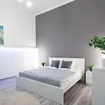 Апартаменты - Comfy - Large