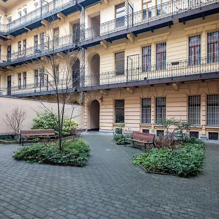 Apartment - Comfy - Large Budapest